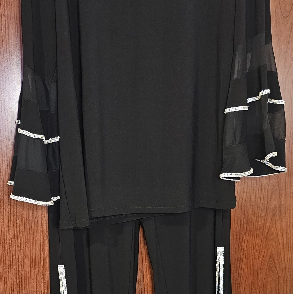 Women pant suite